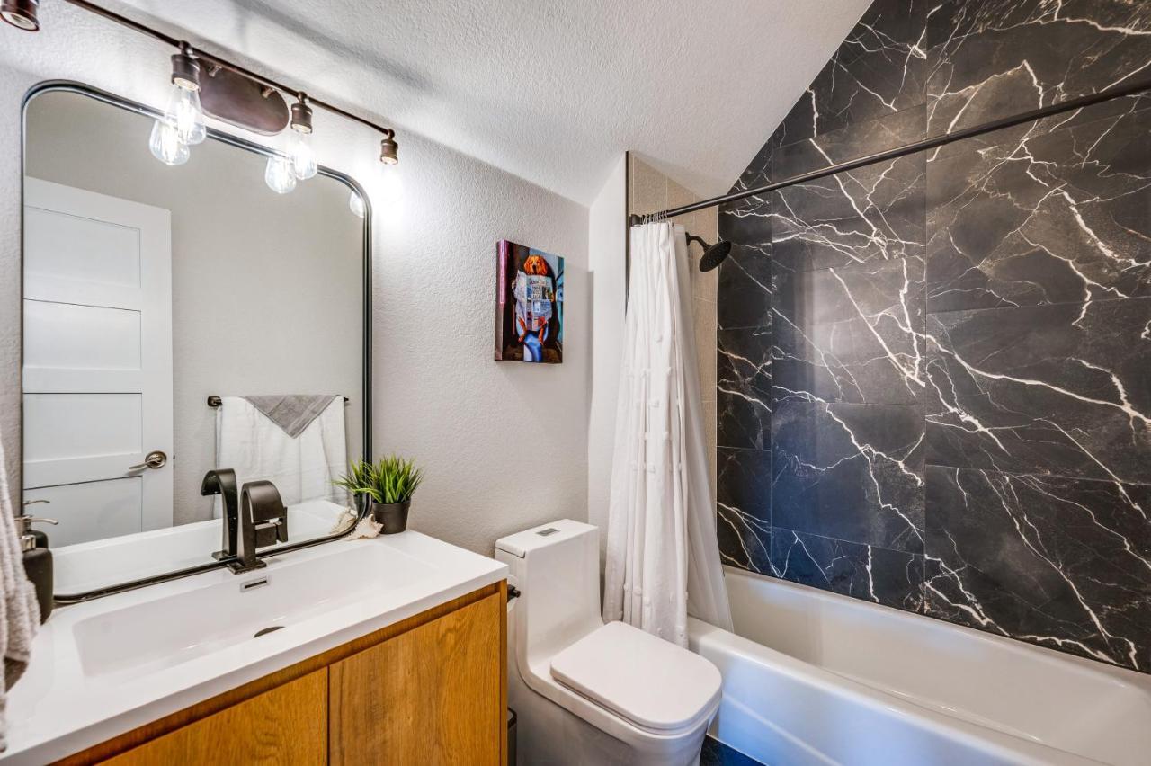 Sleek Westminster Home, 14 Mi To Downtown Denver! Exterior photo